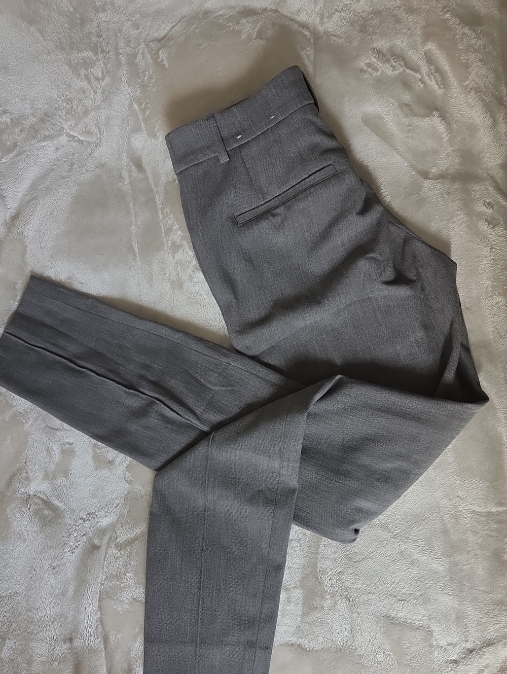 Express Women's Skinny High-Rise Dress Pant. Size 4R.